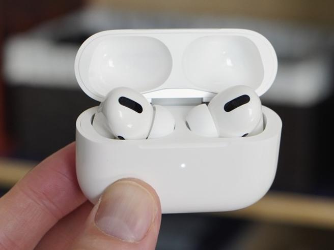 Apple AirPods Pro (seconda generazione) auricolari true wireless