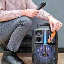 HOCO BS37 Altoparlante Bluetooth esterno Lanterna wireless alta qualità del suono